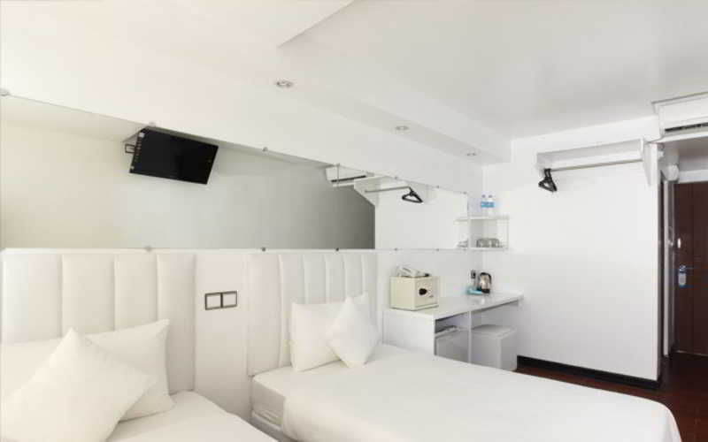 โคลฟเวอร์ซิตี้เซ็นเตอร์โฮเต็ล Hotel ย่างกุ้ง ภายนอก รูปภาพ