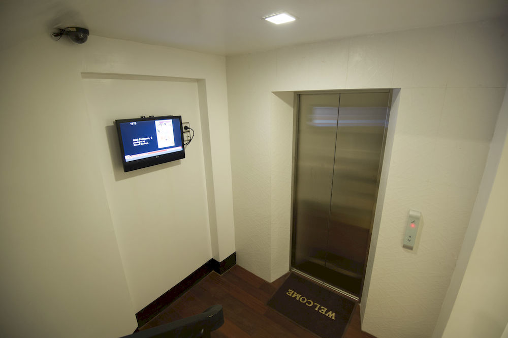 โคลฟเวอร์ซิตี้เซ็นเตอร์โฮเต็ล Hotel ย่างกุ้ง ภายนอก รูปภาพ