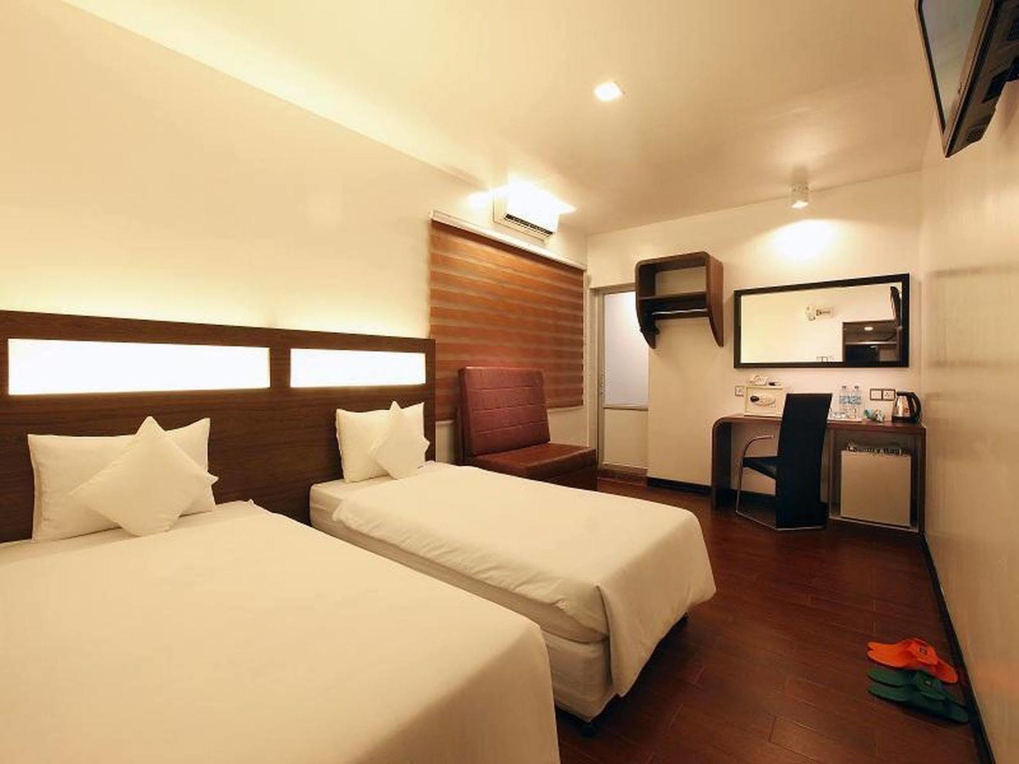 โคลฟเวอร์ซิตี้เซ็นเตอร์โฮเต็ล Hotel ย่างกุ้ง ภายนอก รูปภาพ